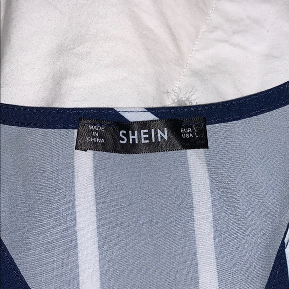 Shein blue and white high-low shirt. Size L - Picture 3 of 5
